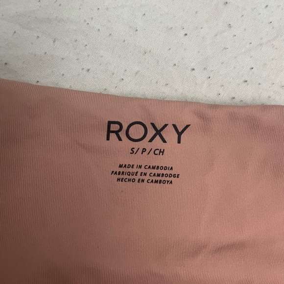 ROXY pink cropped top size S - Picture 4 of 4